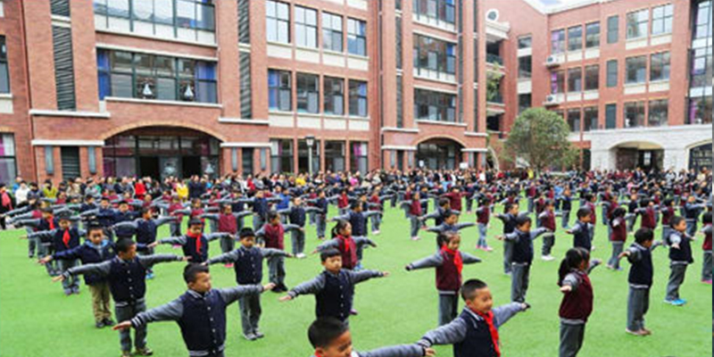 银河国际Galaxy成功落户于乐湾国际实验小学多功能厅